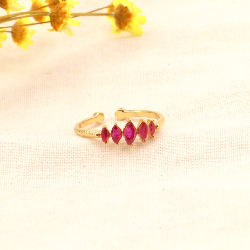 Bague fine acier inoxydable navettes strass LOUISE fushia